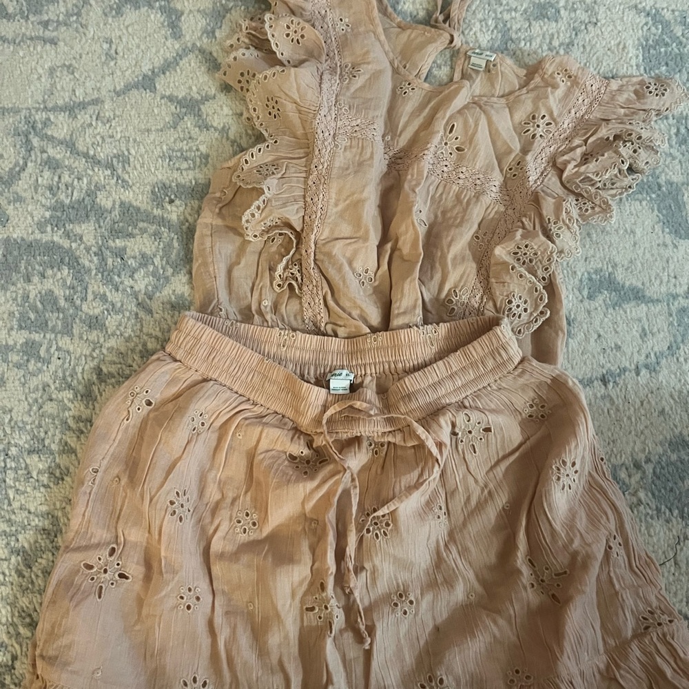Aerie Peach Lace Detail Set